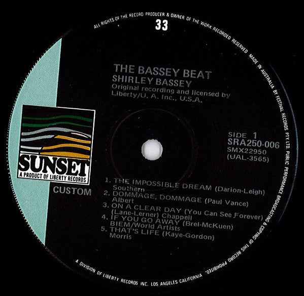 Shirley Bassey : The Bassey Beat (LP, Comp)