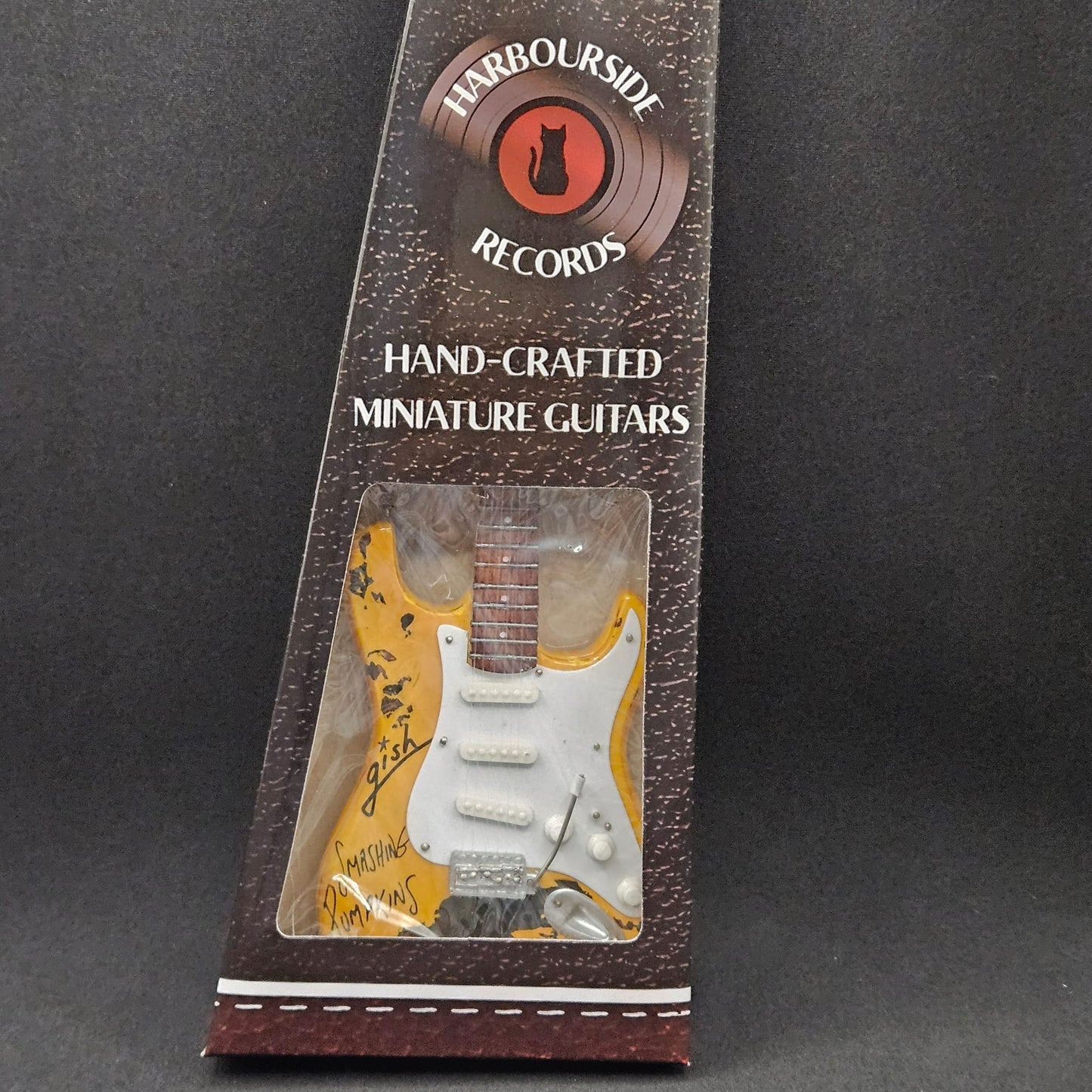 Miniature Guitar - Smashing Pumpkins Billy Corgan GISH Fender Stratocaster - Model Guitar Inc Stand