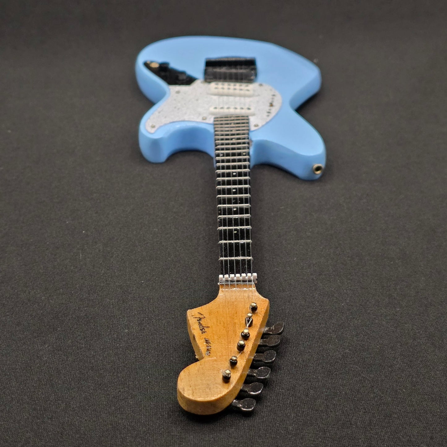 Miniature Guitar - Nirvana Kurt Cobain Fender Jagstang Sonic Blue- Model Guitar Inc Stand