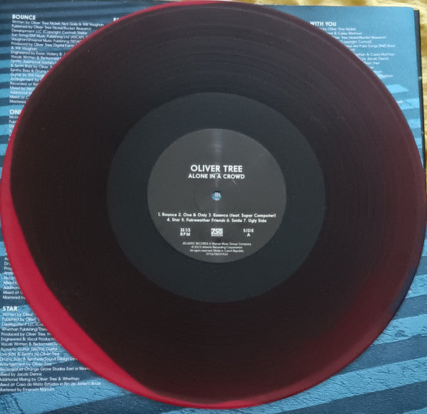 Oliver Tree : Alone In A Crowd (LP, Blu)