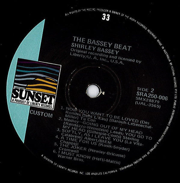 Shirley Bassey : The Bassey Beat (LP, Comp)
