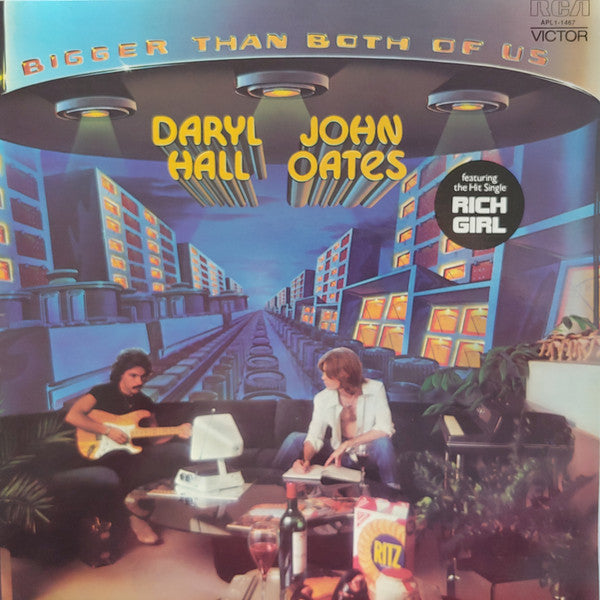 Daryl Hall & John Oates : Bigger Than Both Of Us (LP, Album)