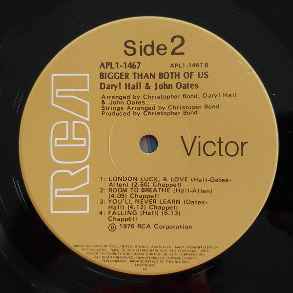 Daryl Hall & John Oates : Bigger Than Both Of Us (LP, Album)