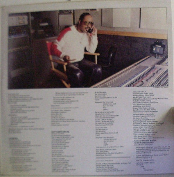 Stevie Wonder : The Woman In Red (Selections From The Original Motion Picture Soundtrack) (LP, Album, Gat)