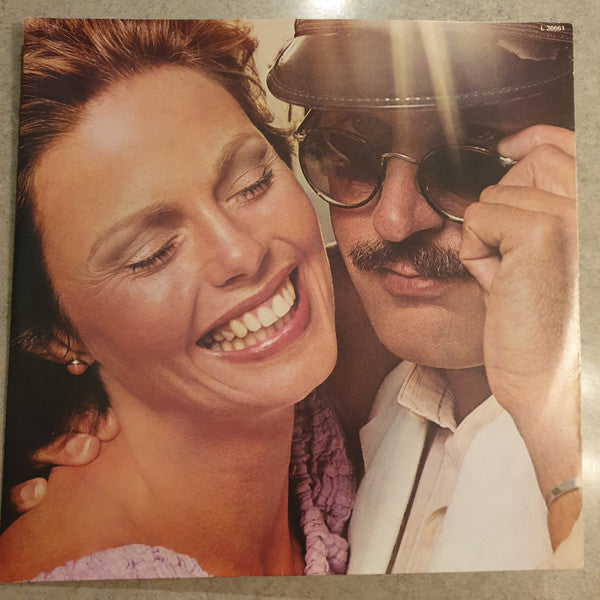 Captain & Tennille* : Dream (LP, Album)