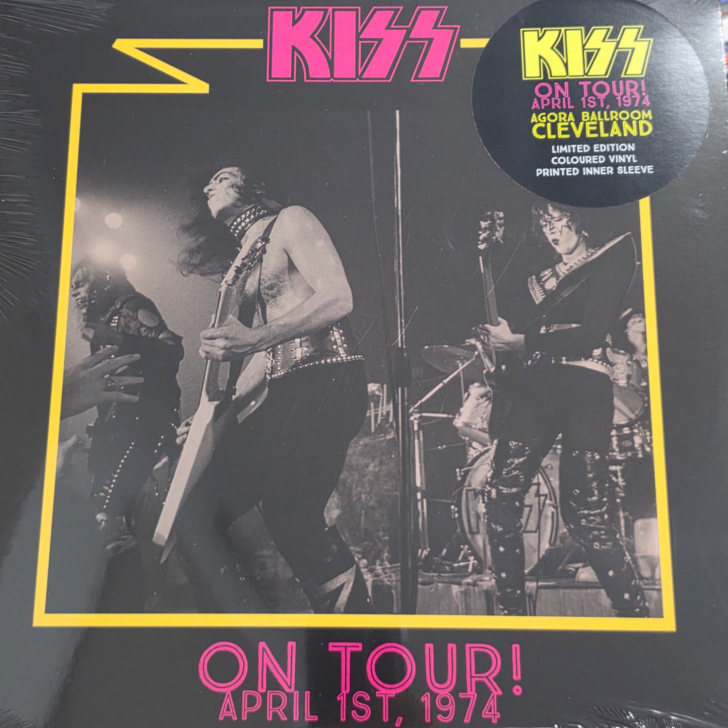 Kiss -  Live - On Tour ! - Cleveland Agora Ballroom  April 1st, 1974 "COLOURED VINYL RECORD LP "
