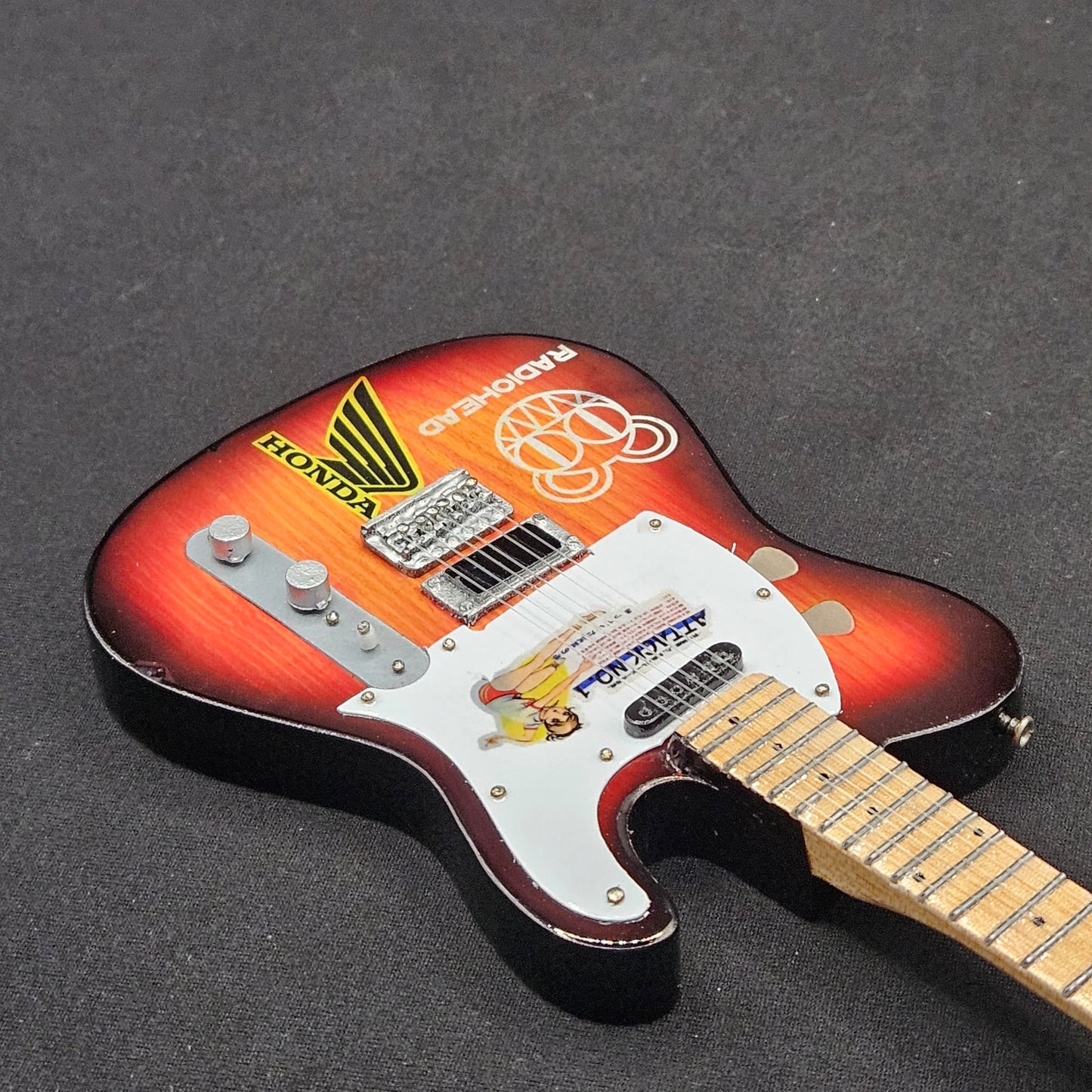 Miniature Guitar - Radiohead Jonny Greenwood Fender Telecaster - Model Guitar Inc Stand