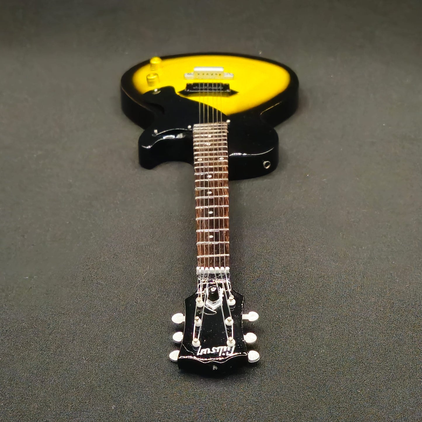 Miniature Guitar - Greenday Billie Joe Armstrong Gibson Les Paul Junior Jr - Green Day  - Model Guitar Inc Stand