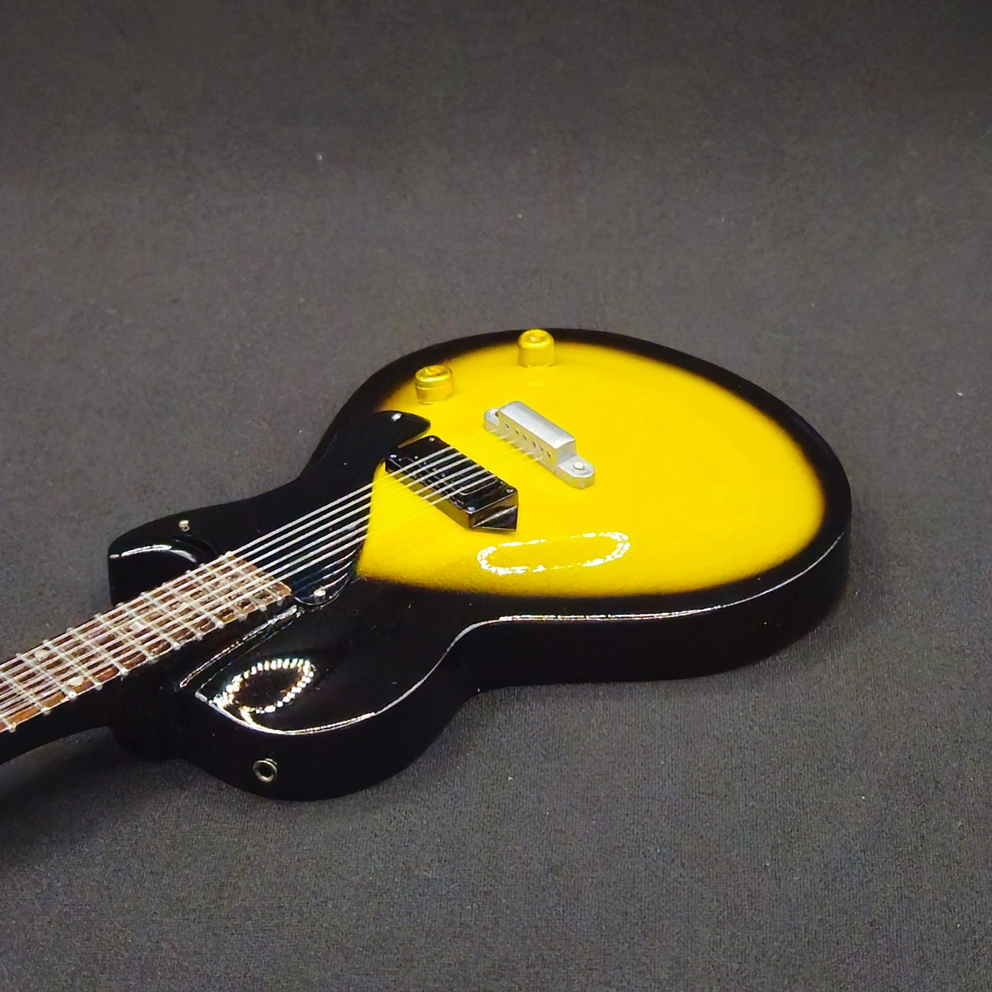 Miniature Guitar - Greenday Billie Joe Armstrong Gibson Les Paul Junior Jr - Green Day  - Model Guitar Inc Stand