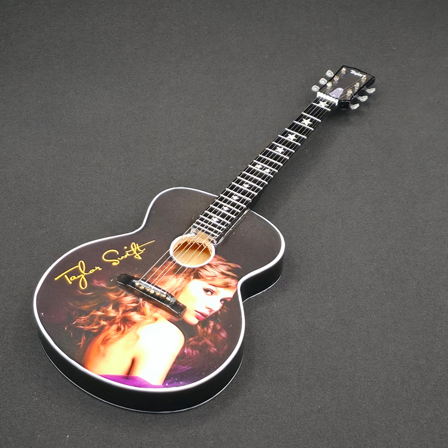 Miniature Guitar - Taylor Swift Speak Now - Model Guitar Inc Stand