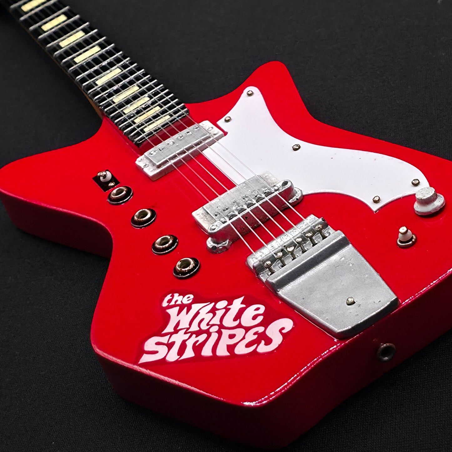 Miniature Guitar - The White Stripes Red Airline - Model Guitar Inc Stand