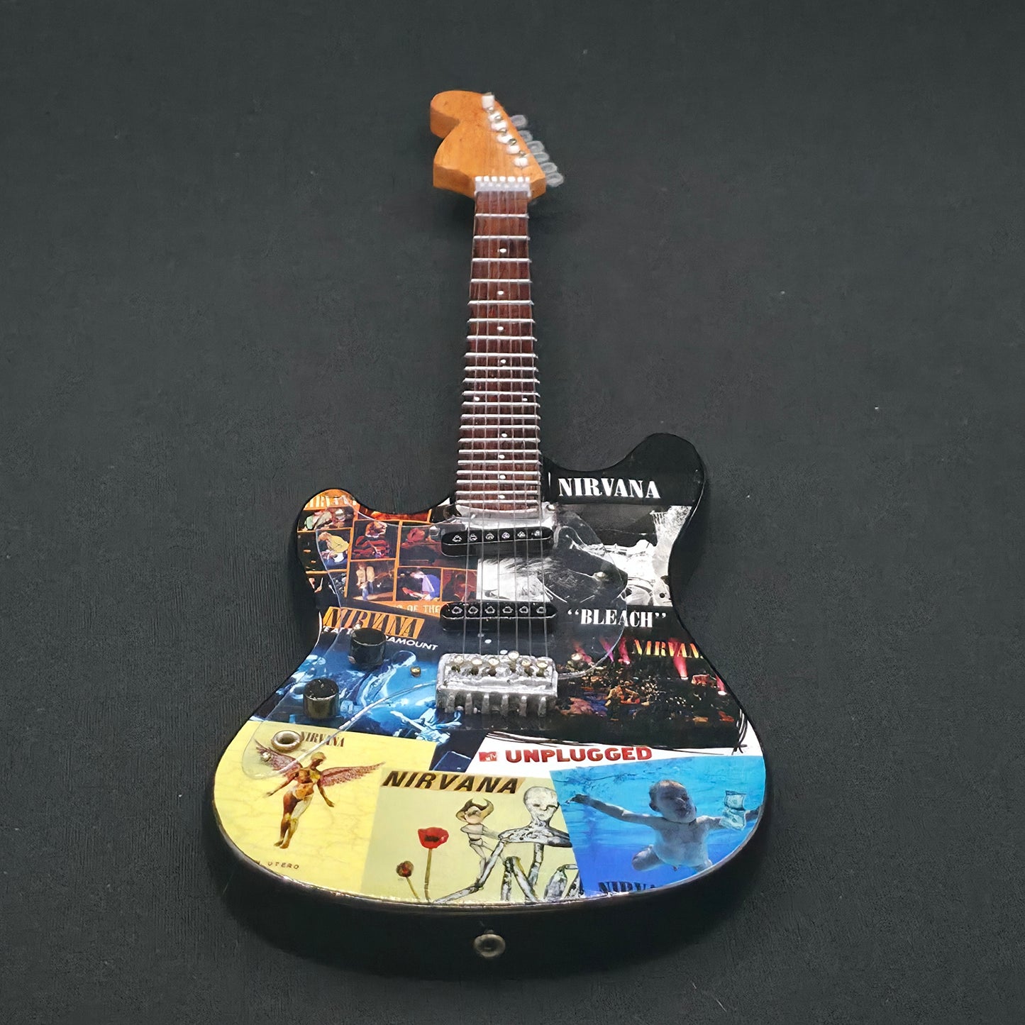 Miniature Guitar - Nirvana Kurt Cobain Fender Mustang Album Covers  - Model Guitar Inc Stand