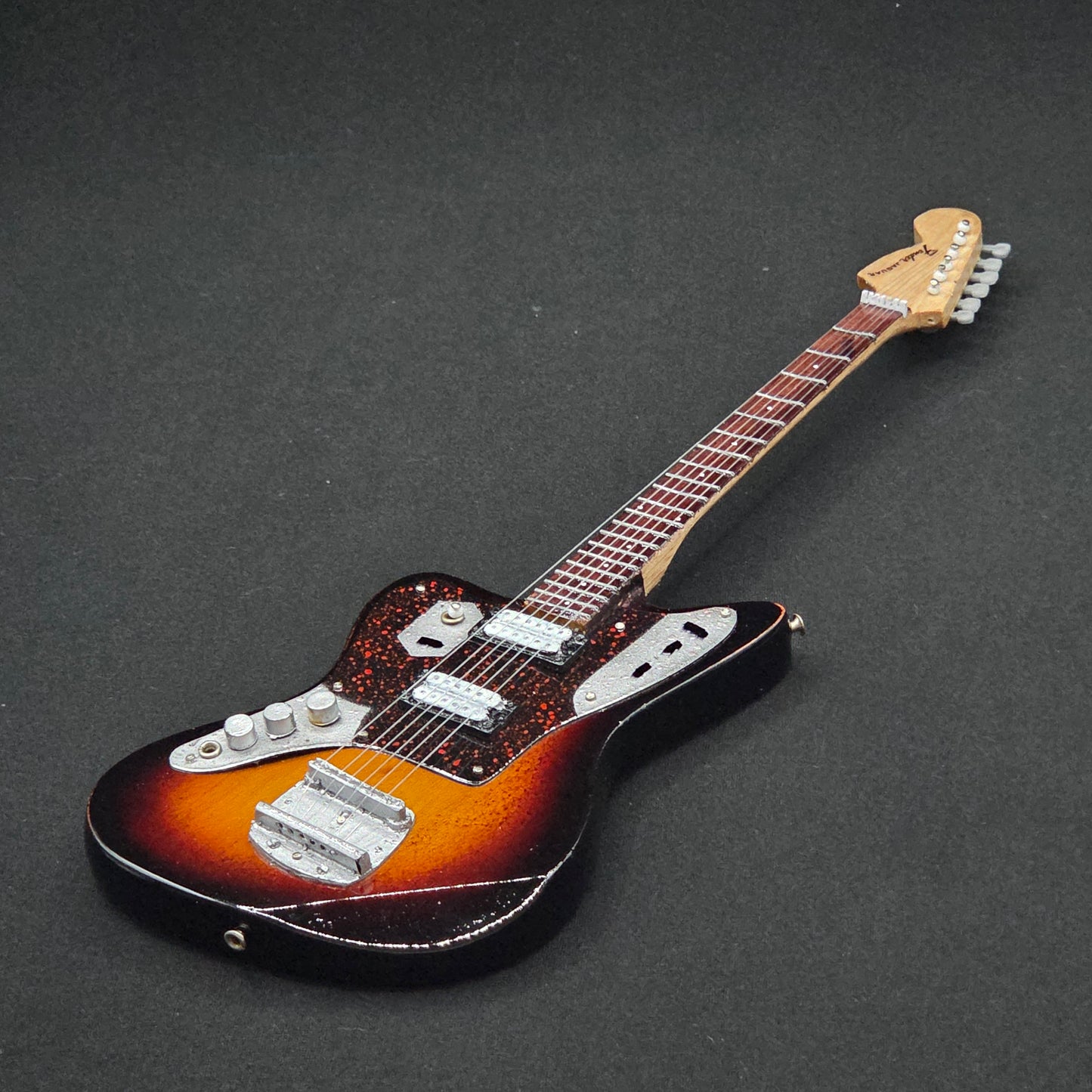 Miniature Guitar - Nirvana Kurt Cobain Fender Jaguar Sunburst - Model Guitar Inc Stand