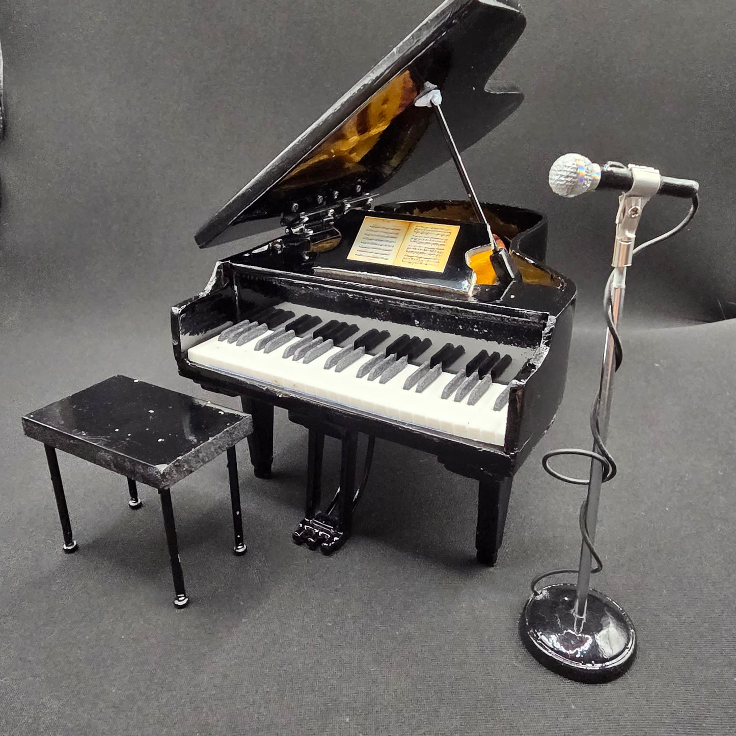 Miniature Piano - Queen Black Grand +Stool / Microphone/Stand