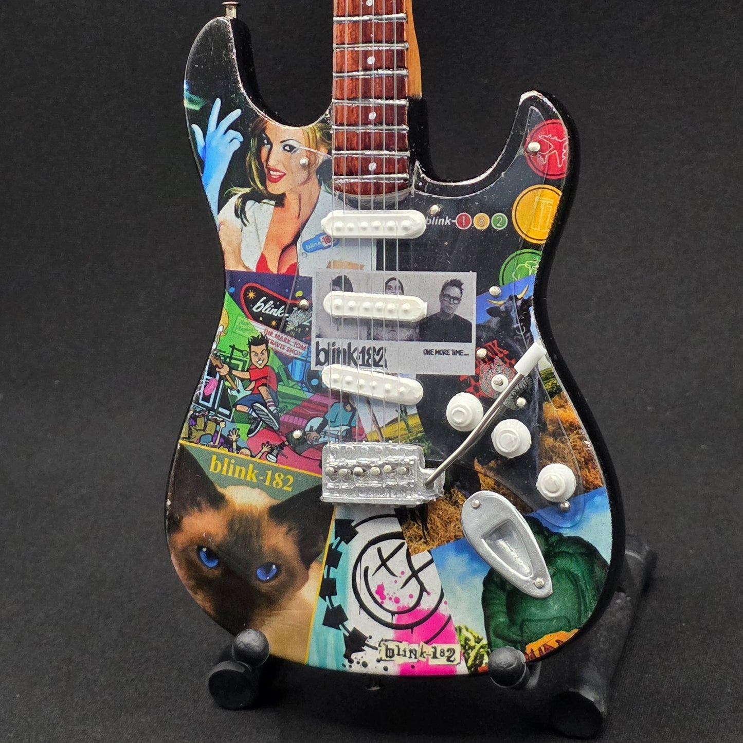 Miniature Guitar - Blink 182 Fender Stratocaster Album Covers - Model Guitar Inc Stand