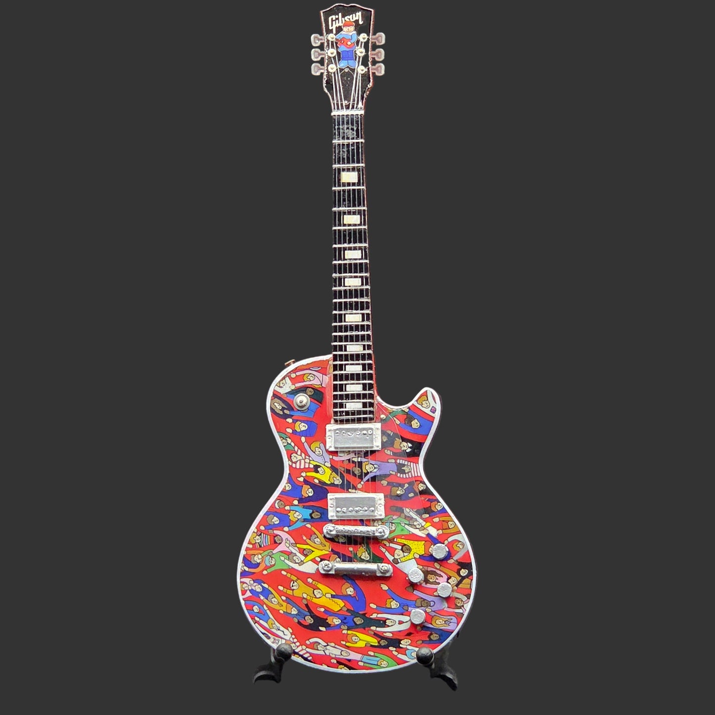 Miniature Guitar - Paul McCartney The Beatles "Crowd Goes Wild" Gibson Les Paul - Model Guitar Inc Stand