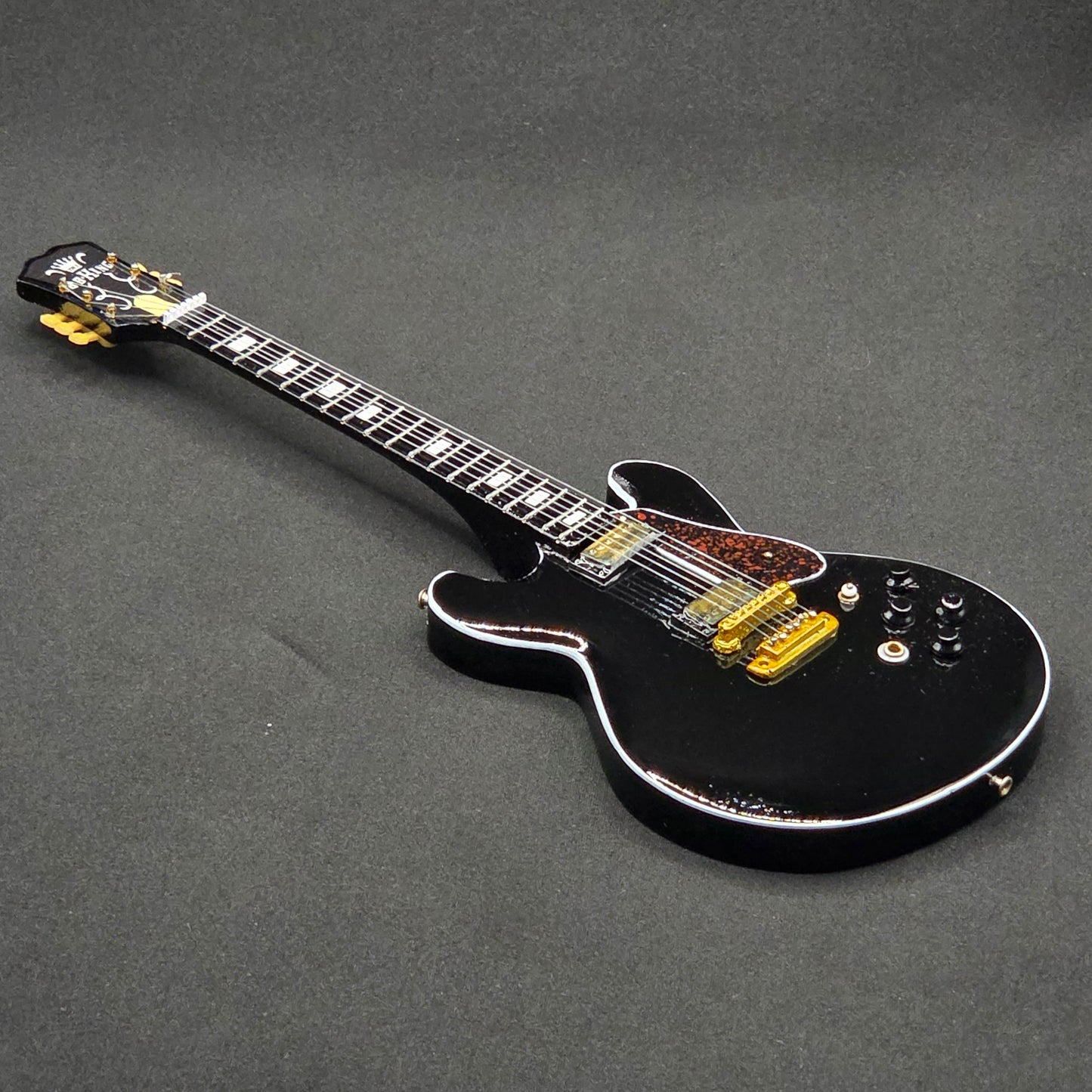 Miniature Guitar -  BB King B.B King Lucille Gibson Black - Model Guitar Inc Stand