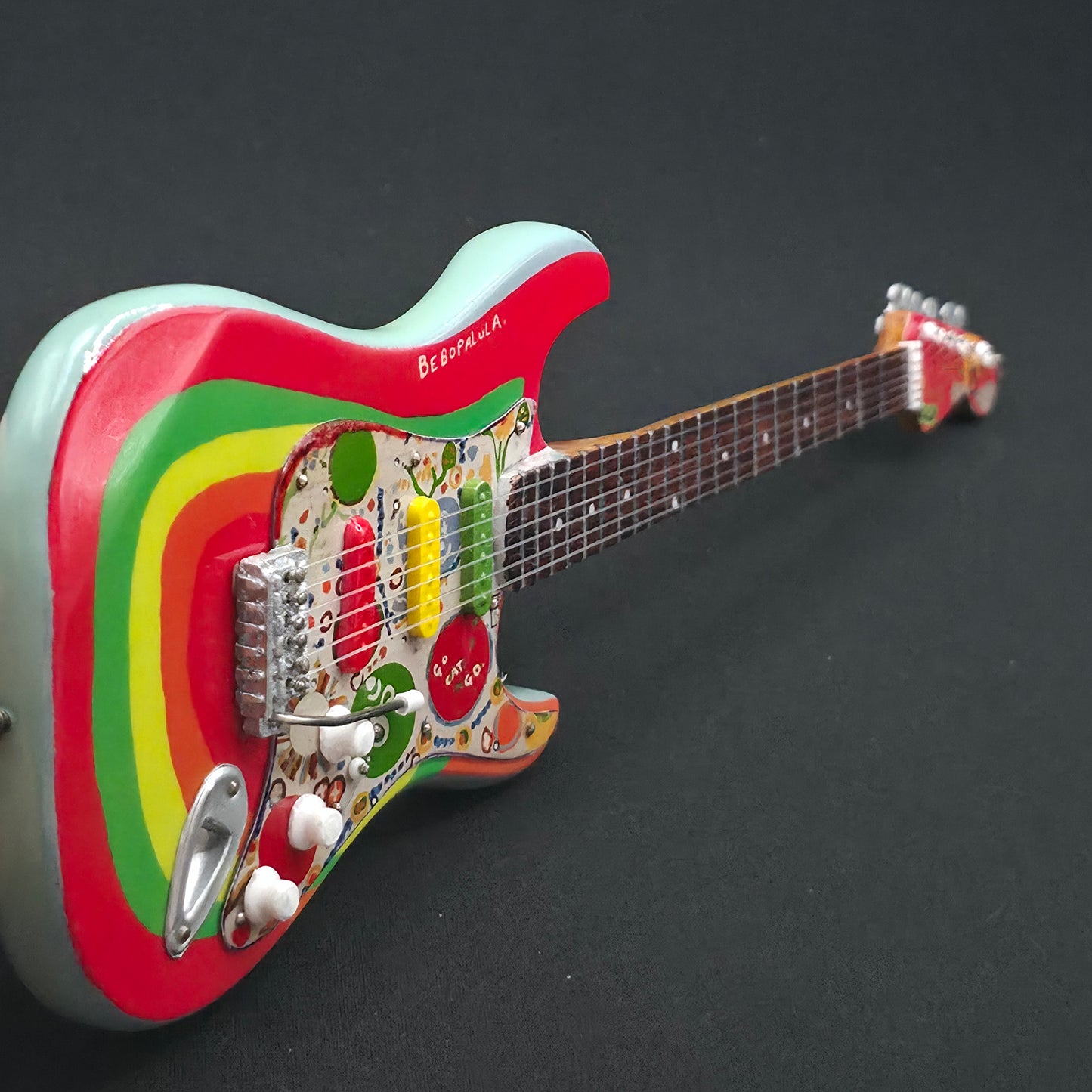 Miniature Guitar - George Harrison Beatles - Rocky Strat Stratocaster - Model Guitar Inc Stand