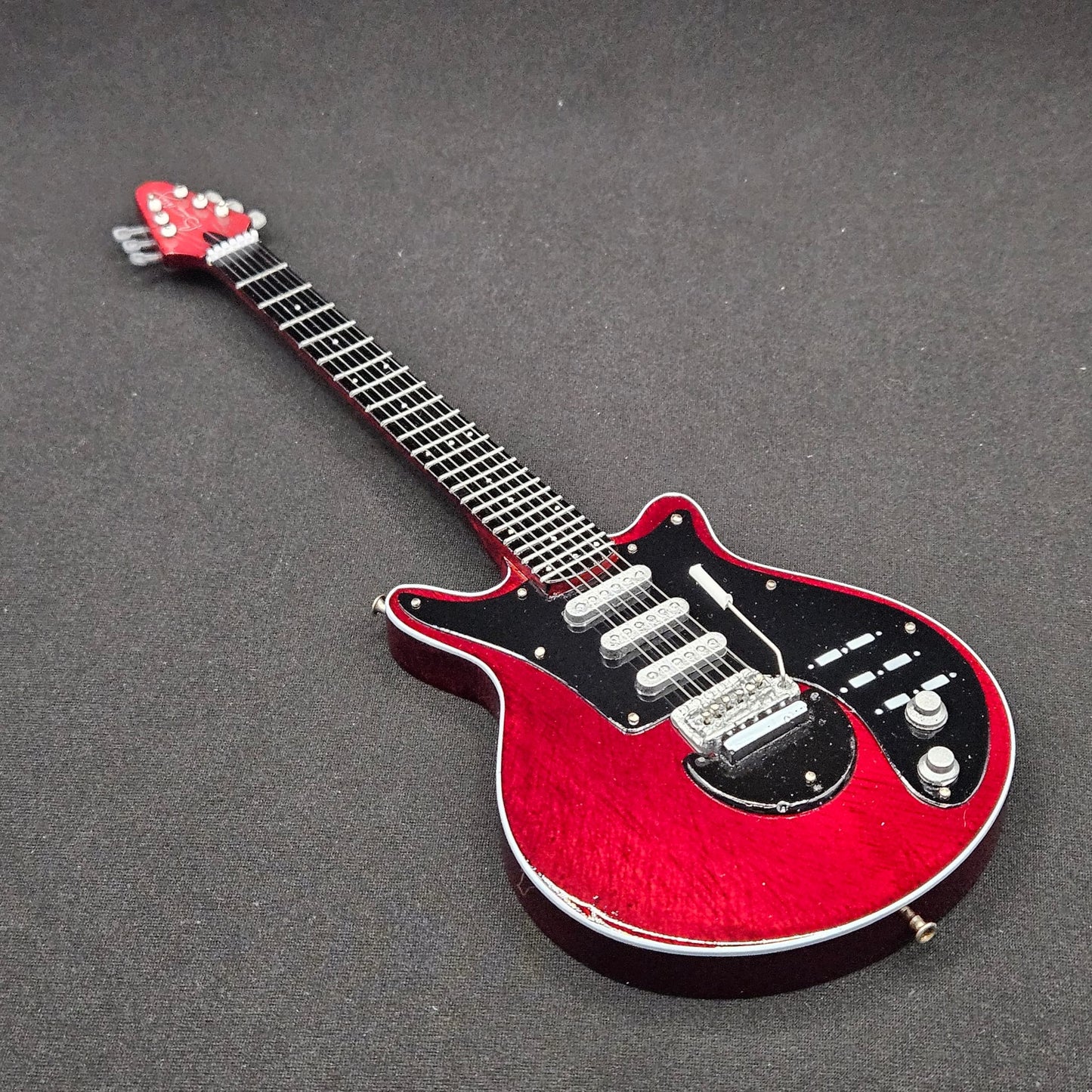 Miniature Guitar - Queen Brian May Red Special  - Model Guitar Inc Stand