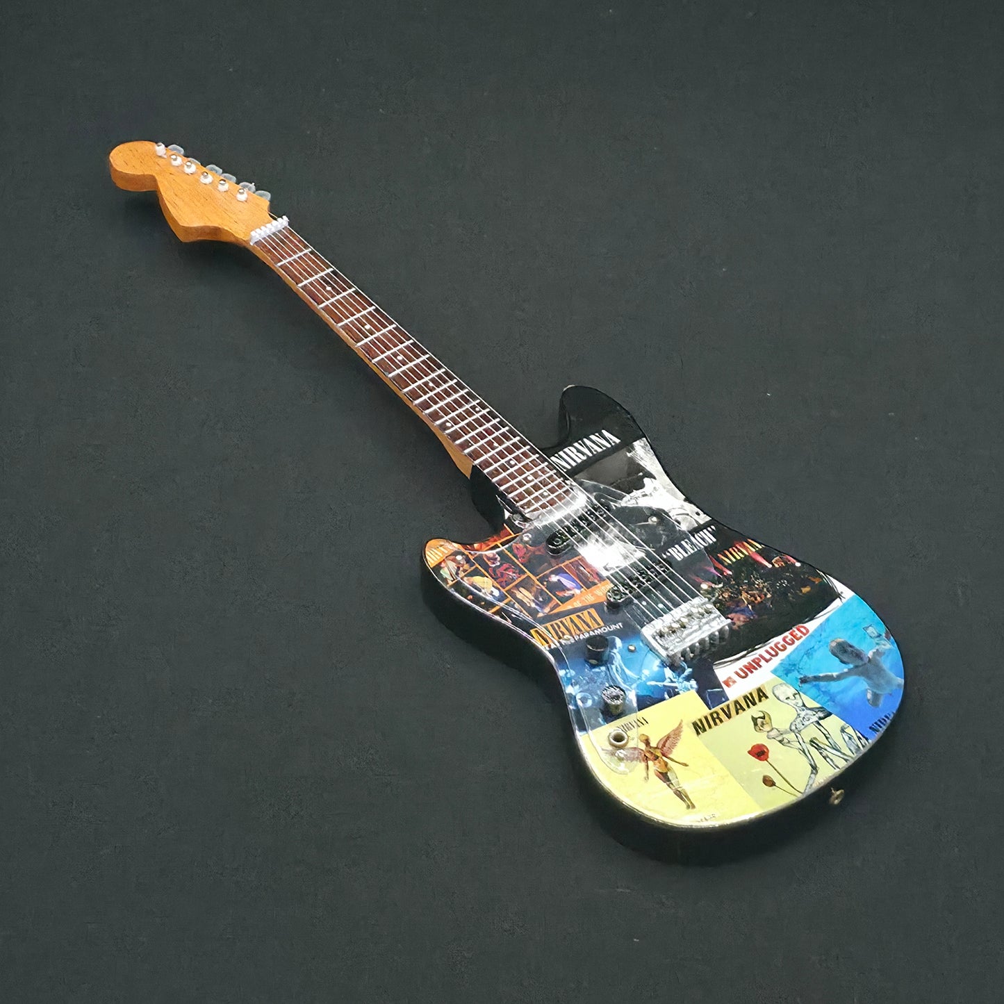Miniature Guitar - Nirvana Kurt Cobain Fender Mustang Album Covers  - Model Guitar Inc Stand