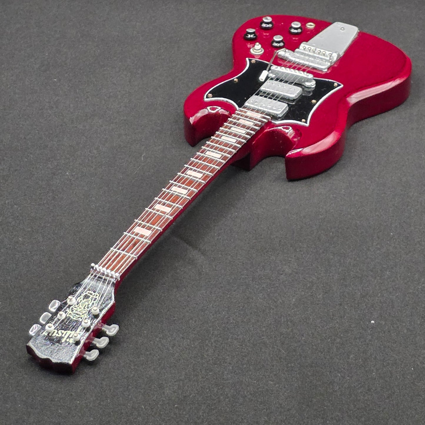 Miniature Guitar - ACDC Gibson SG Angus Young AC/DC  - Model Guitar Inc Stand