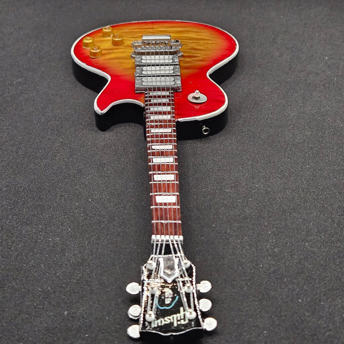 Miniature Guitar - KISS Ace Frehley Gibson Les Paul Custom Sunburst - Model Guitar Inc Stand