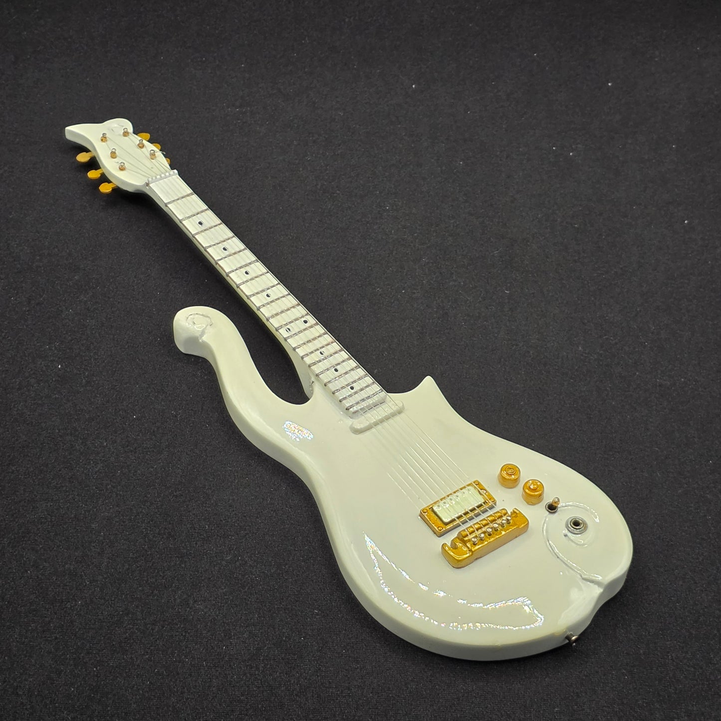 Miniature Guitar - Prince  White Cloud - Model Guitar Inc Stand