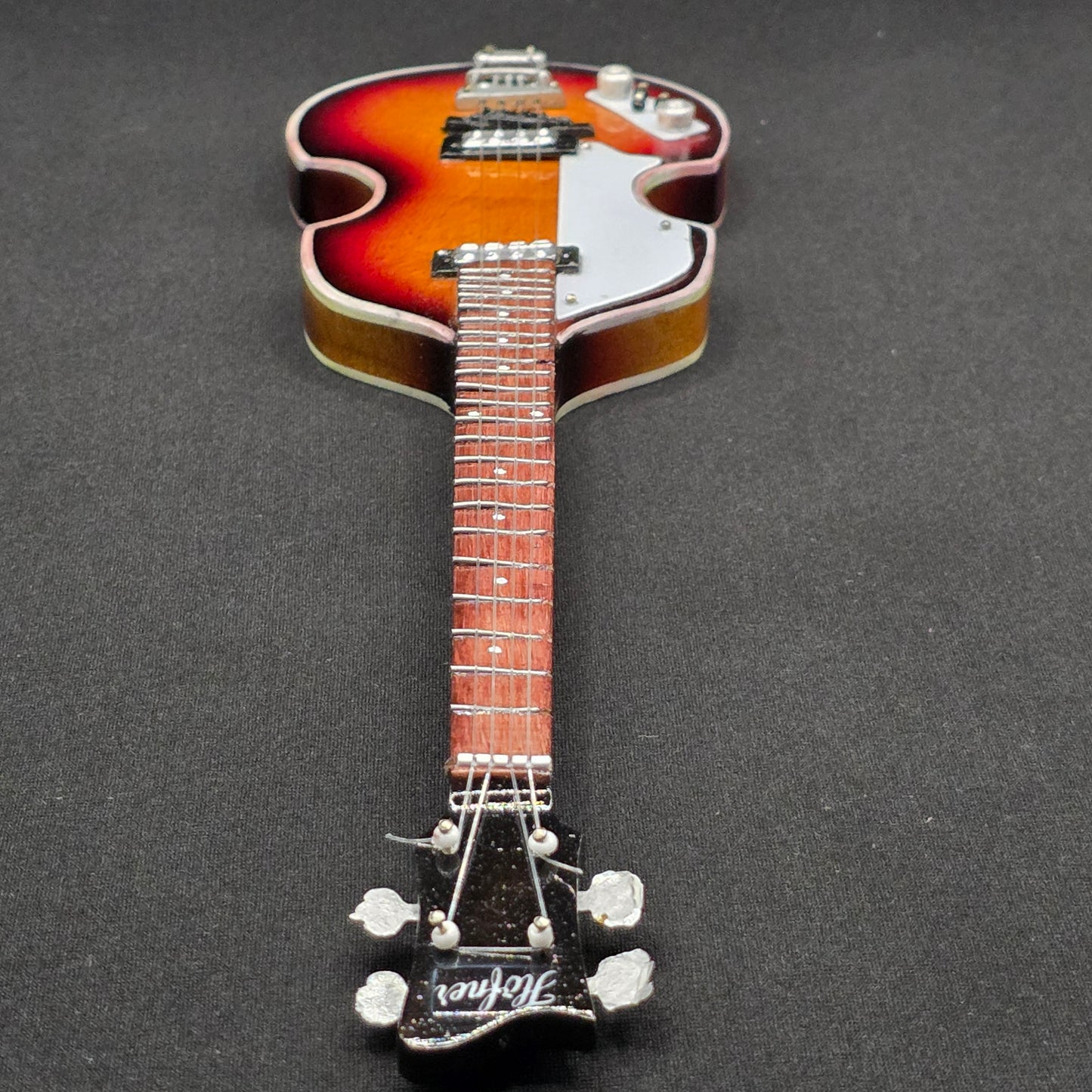 Miniature Guitar - Paul McCartney / The Beatles Hofner Violin Bass - Model Guitar Inc Stand