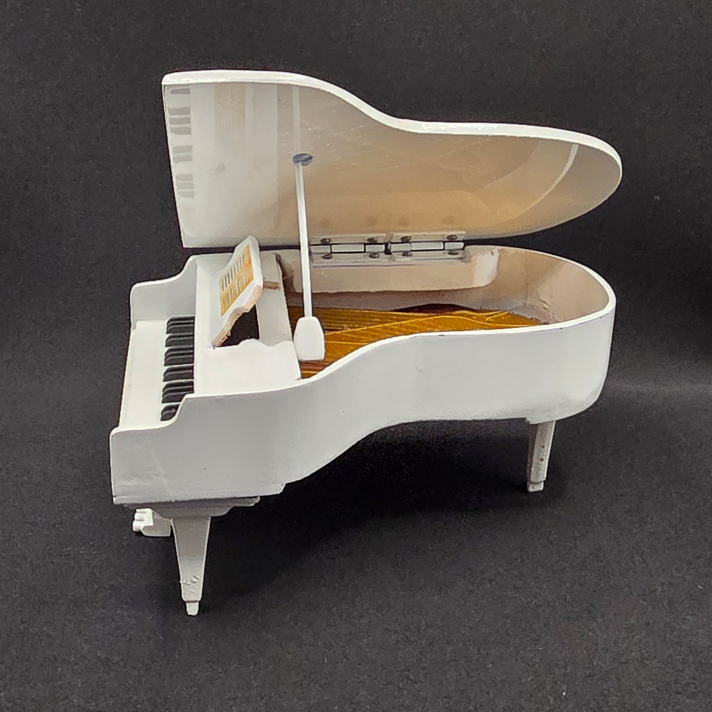 Miniature Piano - White Grand +Stool / Microphone/Stand