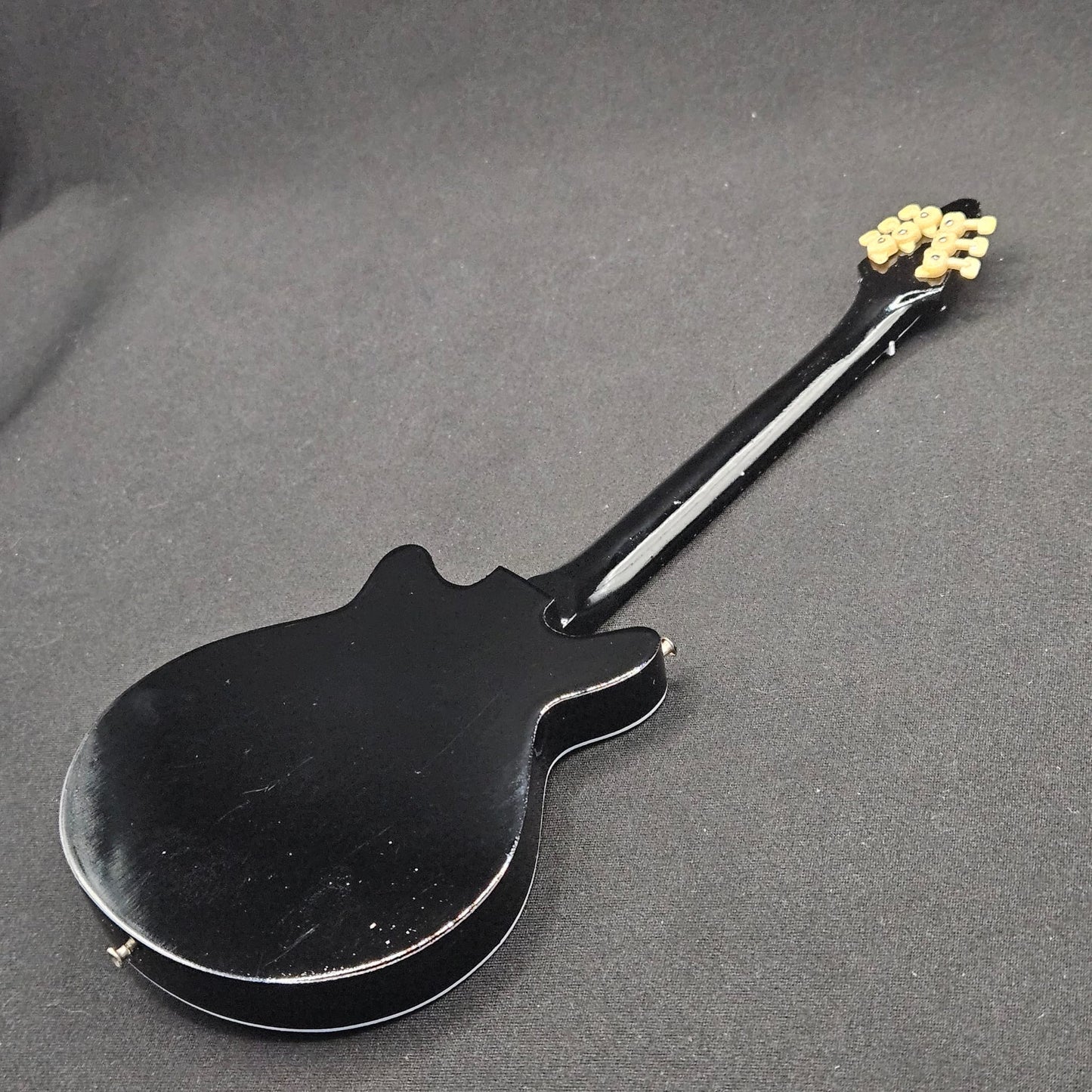 Miniature Guitar - Queen Brian May Bohemian Rhapsody - Model Guitar Inc Stand