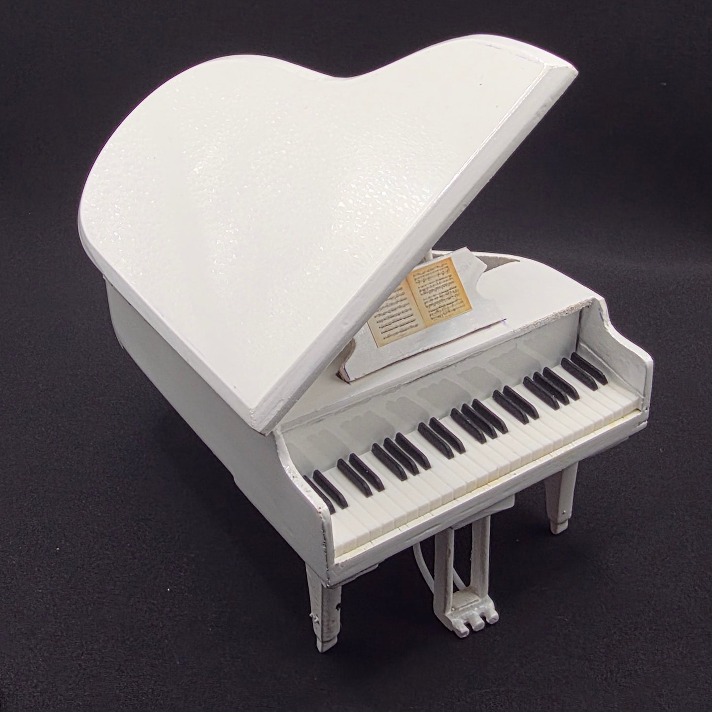 Miniature Piano - White Grand +Stool / Microphone/Stand
