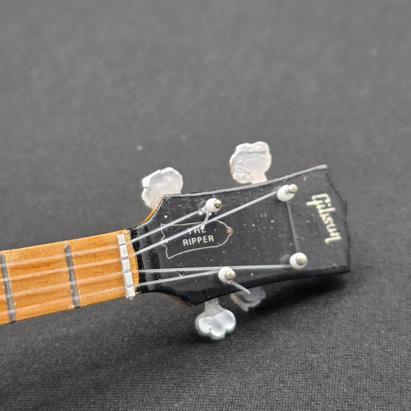Miniature Guitar - Gibson Ripper Bass Natural - Model Guitar Inc Stand