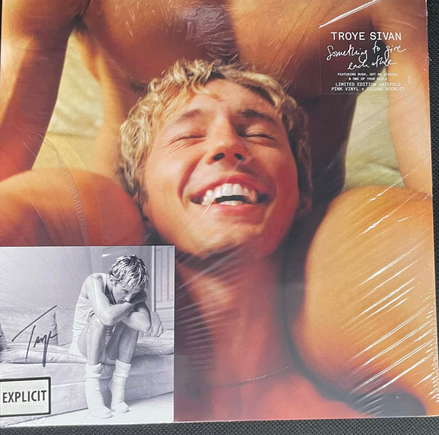 Troye Sivan - Something To Give Each Other  (LP, Album, Dlx, Ltd, Pin) Vinyl Record / LP