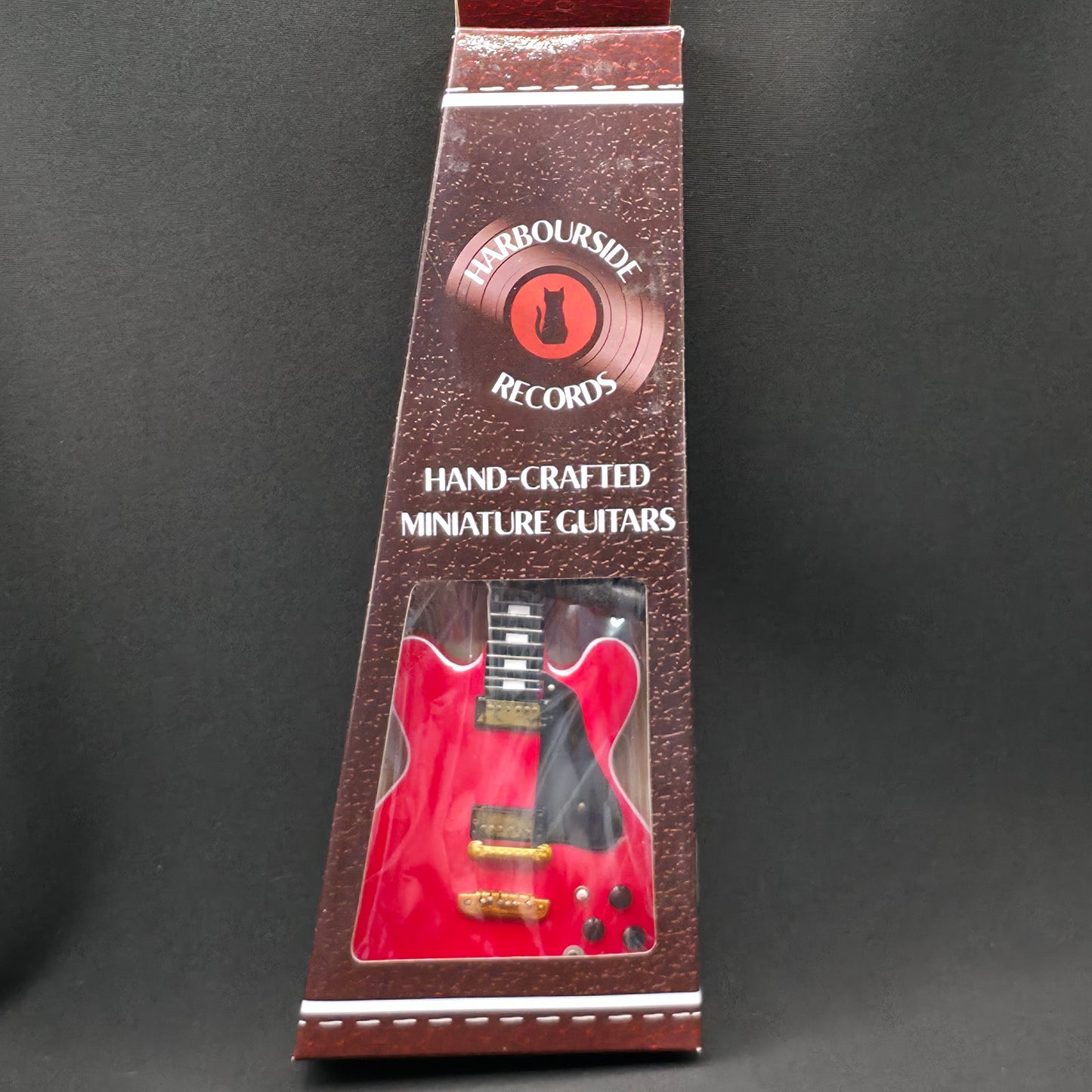 Miniature Guitar -  BB King Red Lucille Gibson - Model Guitar Inc Stand