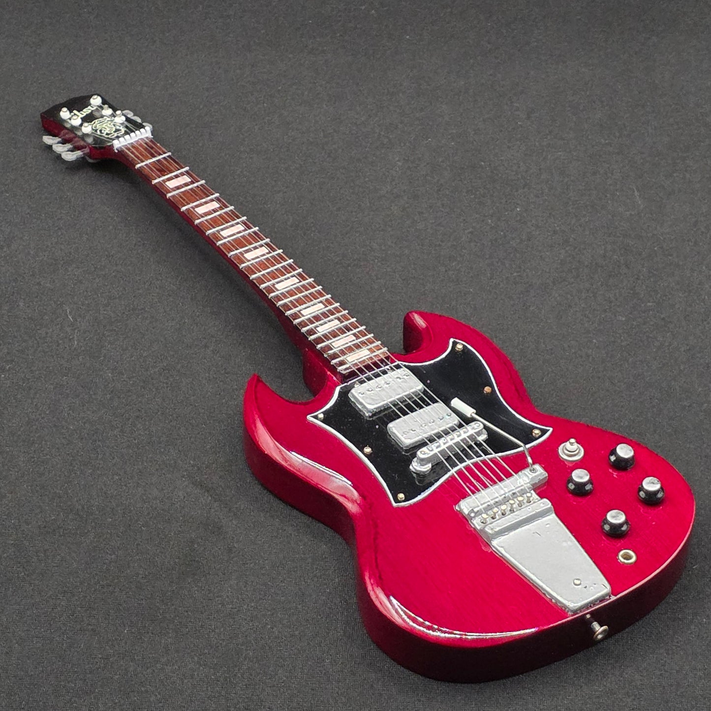 Miniature Guitar - ACDC Gibson SG Angus Young AC/DC  - Model Guitar Inc Stand