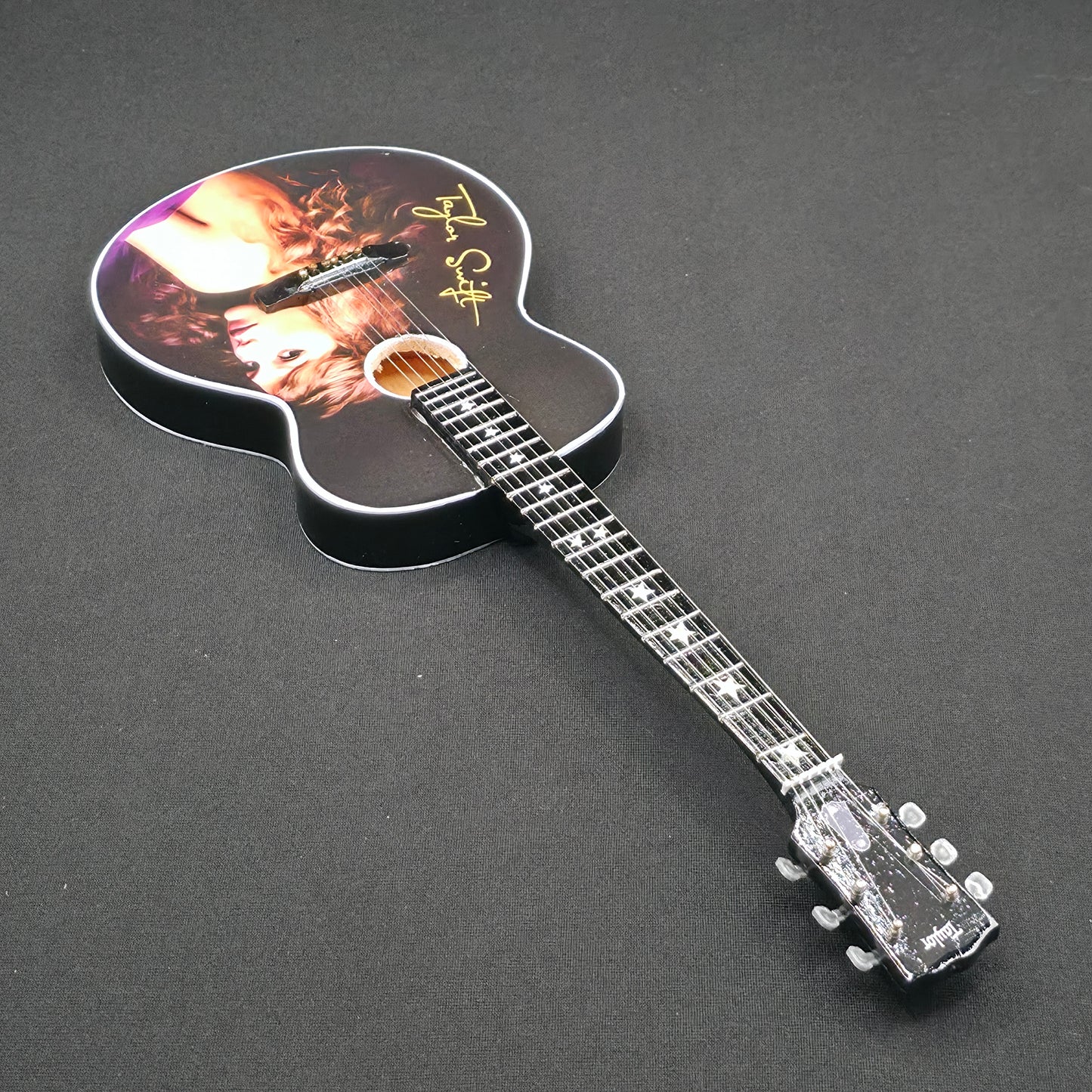 Miniature Guitar - Taylor Swift Speak Now - Model Guitar Inc Stand