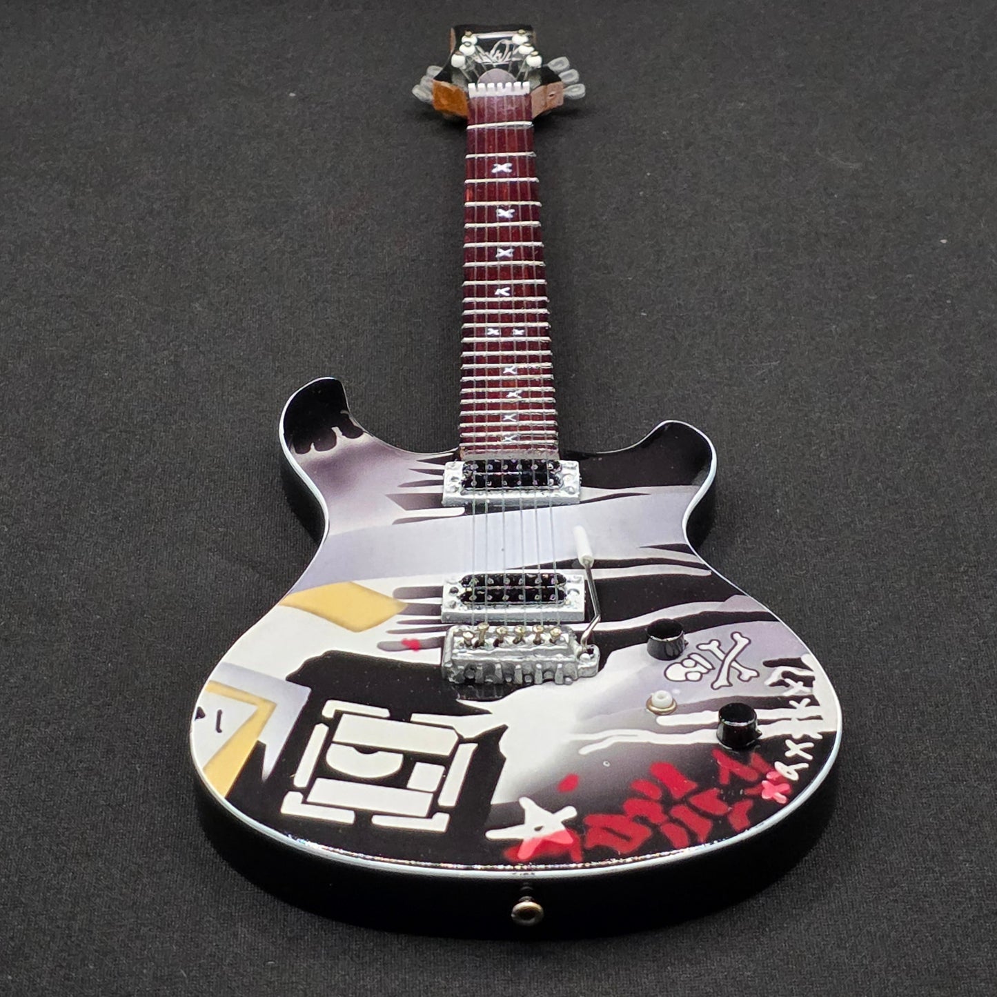 Miniature Guitar - Linkin Park Mike Shinoda PRS CE24 Signature   - Model Guitar Inc Stand