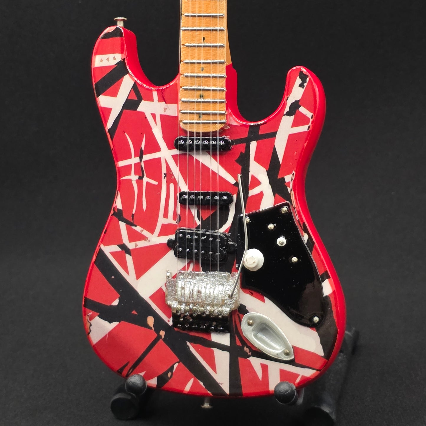 Miniature Guitar - EVH Eddie Van Halen Frankenstrat Stratocaster Fender - Model Guitar Inc Stand