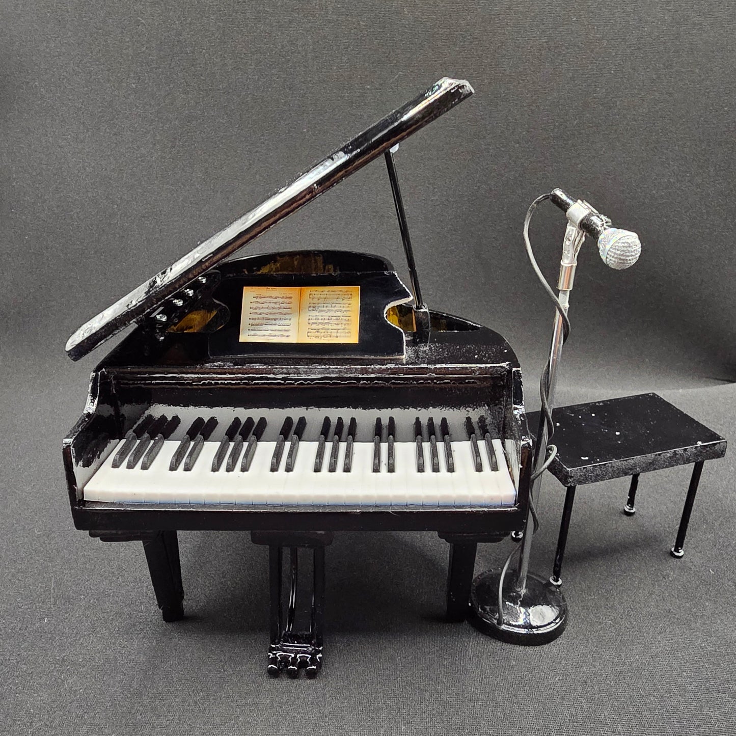 Miniature Piano - Black Grand +Stool / Microphone/Stand