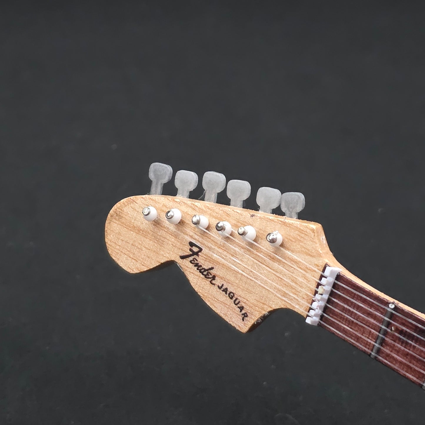 Miniature Guitar - Nirvana Kurt Cobain Fender Jaguar Sunburst - Model Guitar Inc Stand