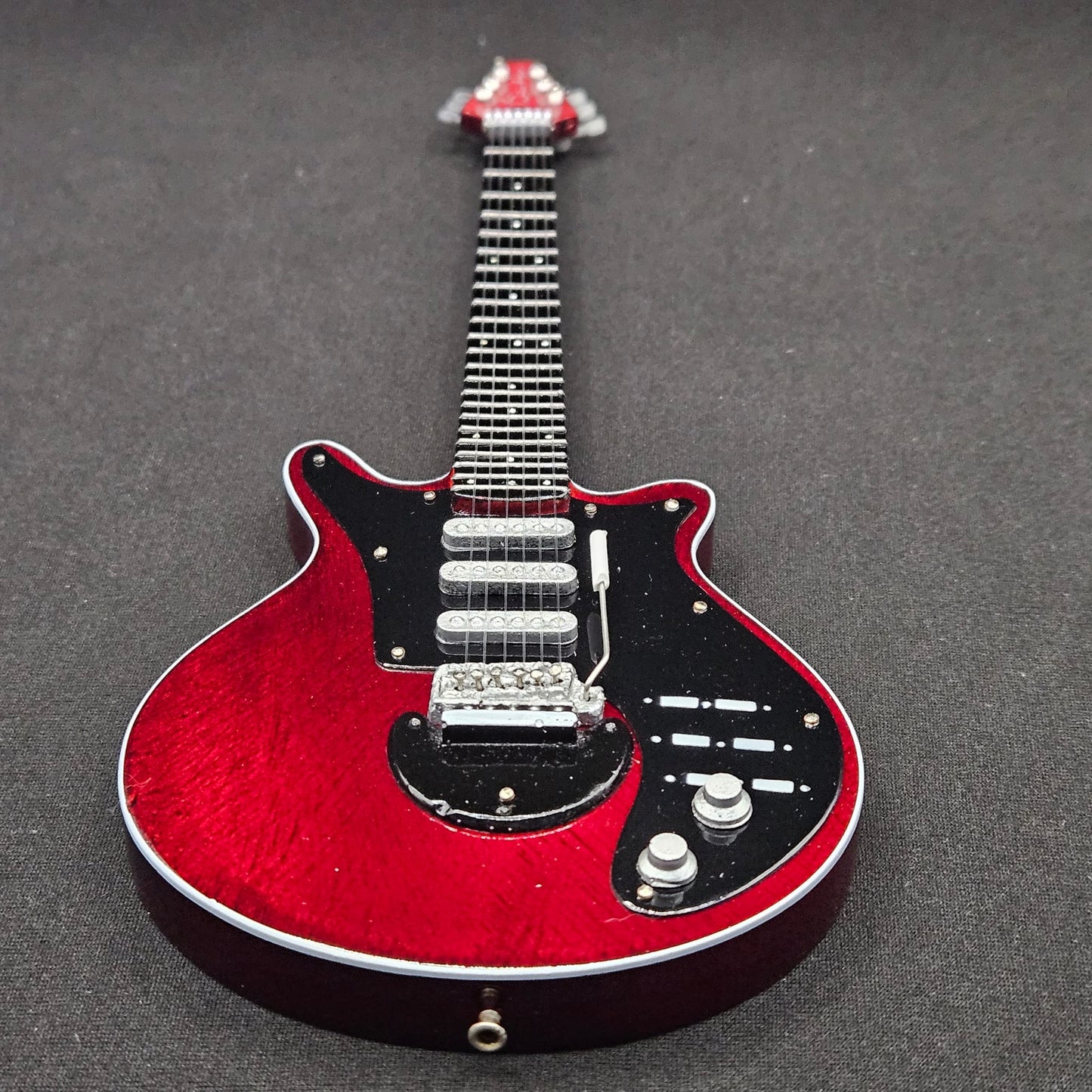 Miniature Guitar - Queen Brian May Red Special  - Model Guitar Inc Stand