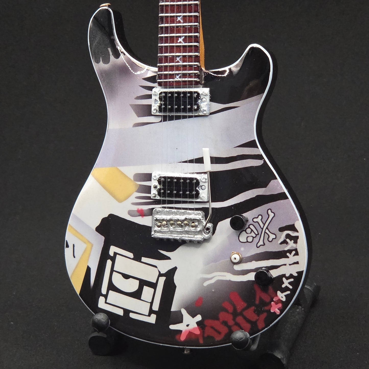 Miniature Guitar - Linkin Park Mike Shinoda PRS CE24 Signature   - Model Guitar Inc Stand